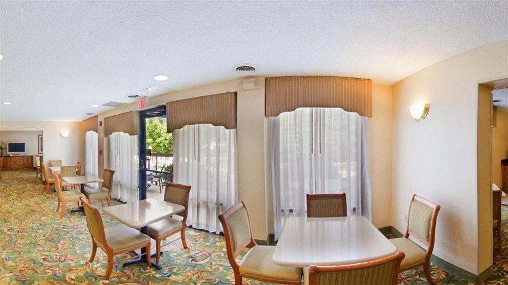Holiday Inn Express Richmond-Mechanicsville By Ihg Ngoại thất bức ảnh