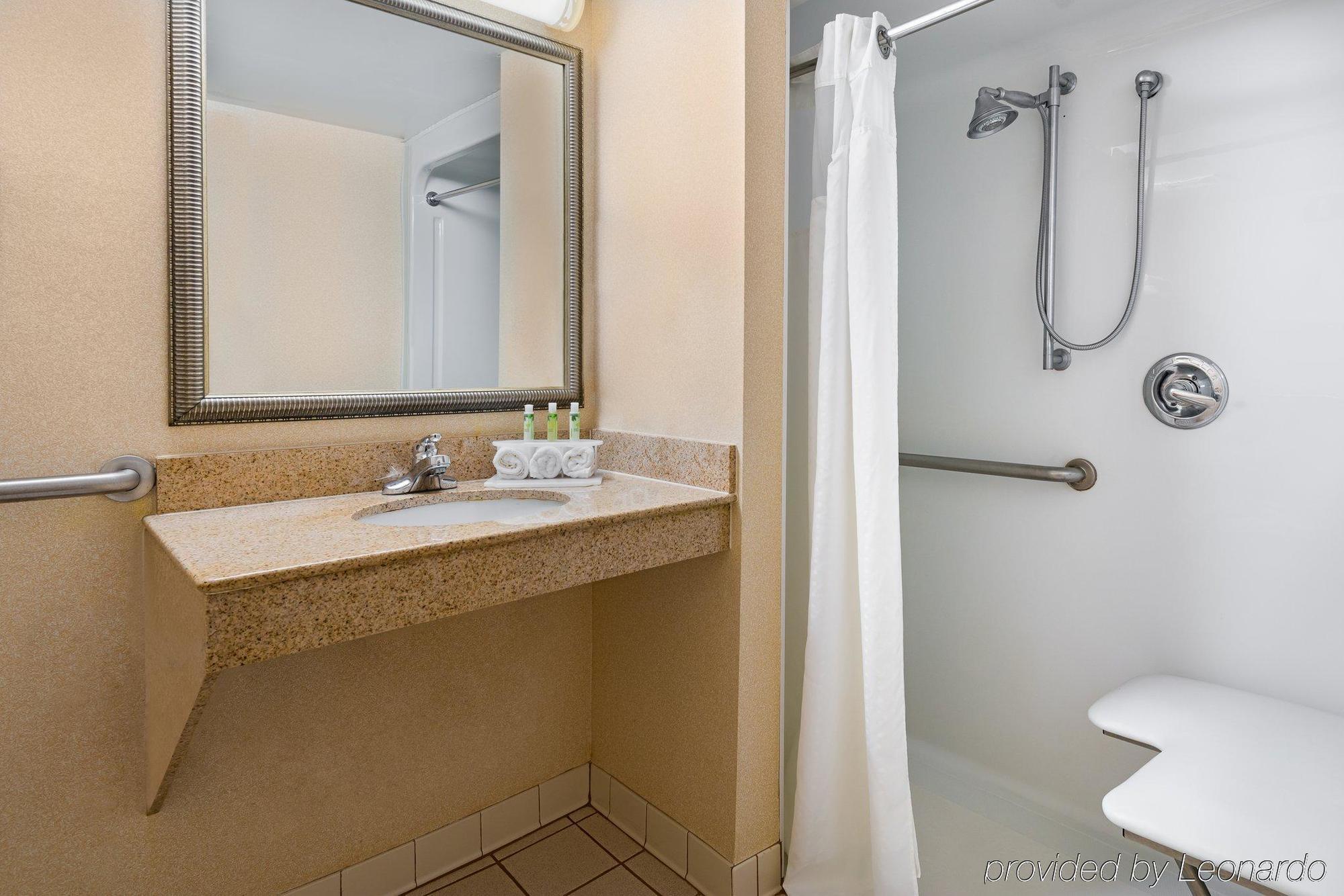 Holiday Inn Express Richmond-Mechanicsville By Ihg Ngoại thất bức ảnh