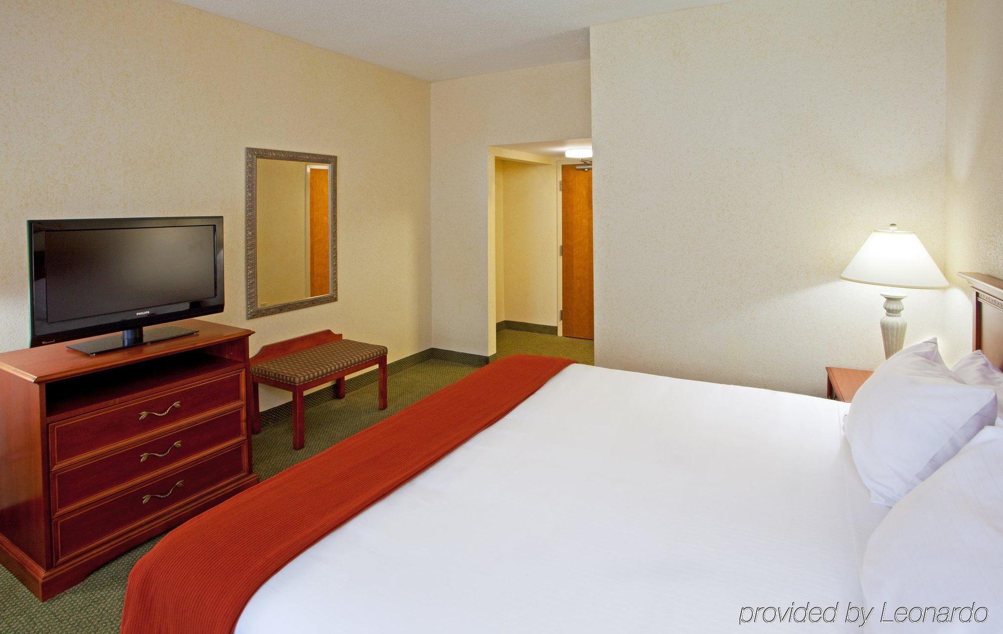Holiday Inn Express Richmond-Mechanicsville By Ihg Phòng bức ảnh